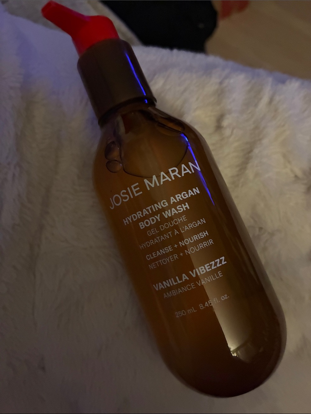 JOSIE MARAN Brown & Red Hydrating Argan Body Wash - Vanilla Vibez